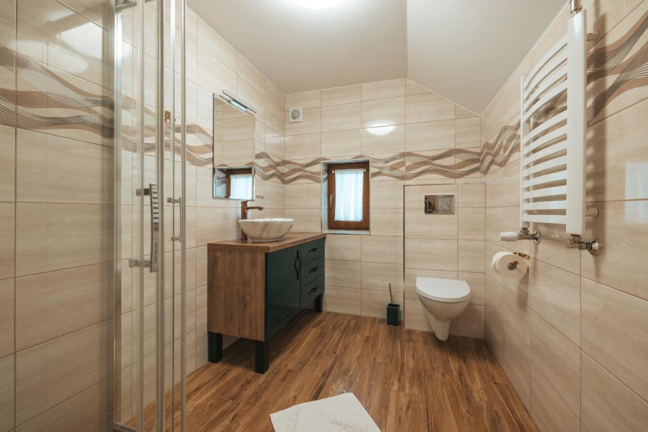 Apartamenty Grand Tatry - Sauna I Jacuzzi Wliczone W Cene Pobytu - 10 Minut Pieszo Od Term Bania Bialka Tatrzanska Exterior photo